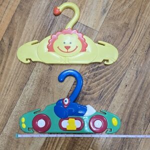 Pansy Ellen Vintage Hangers